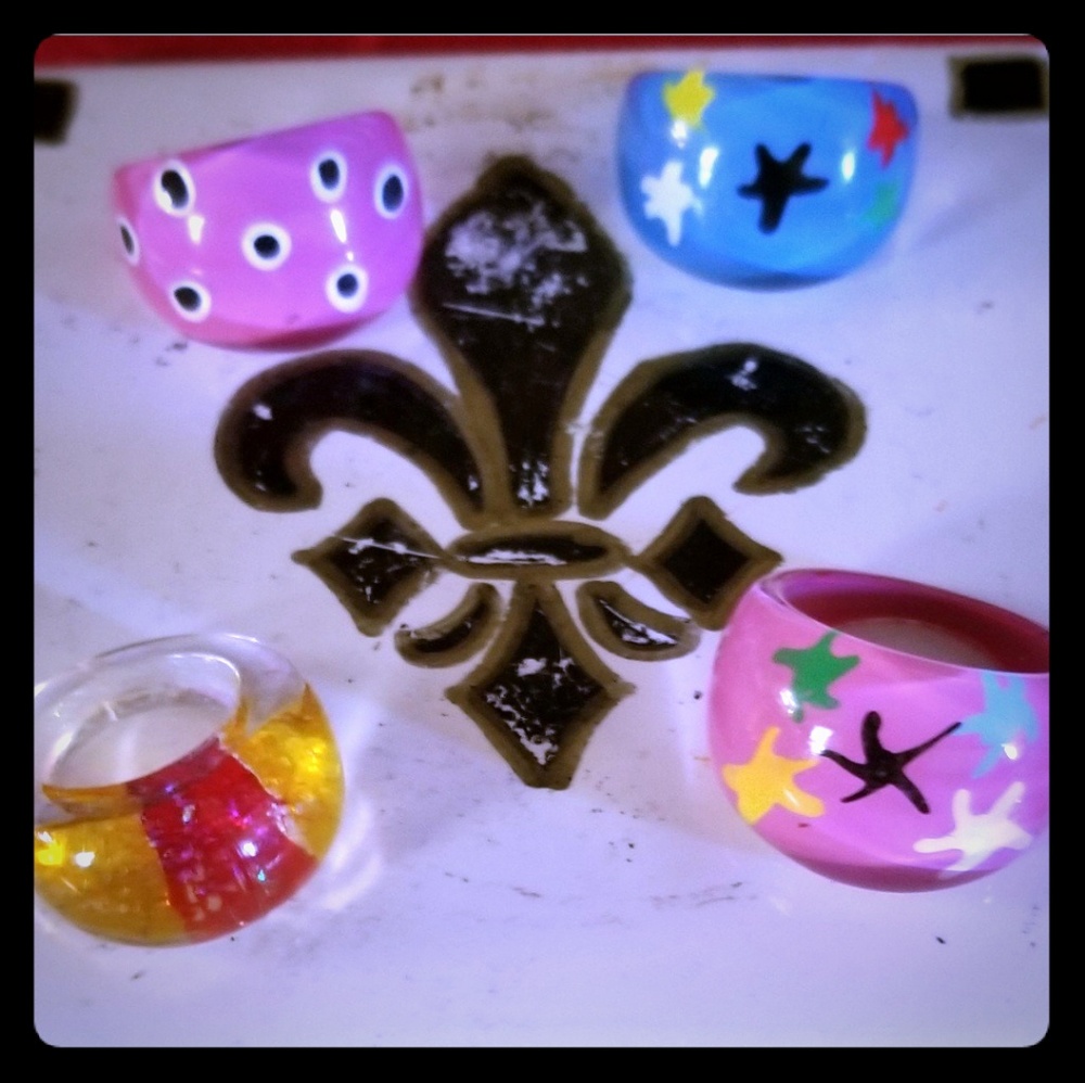 Four adult sized 3D rings